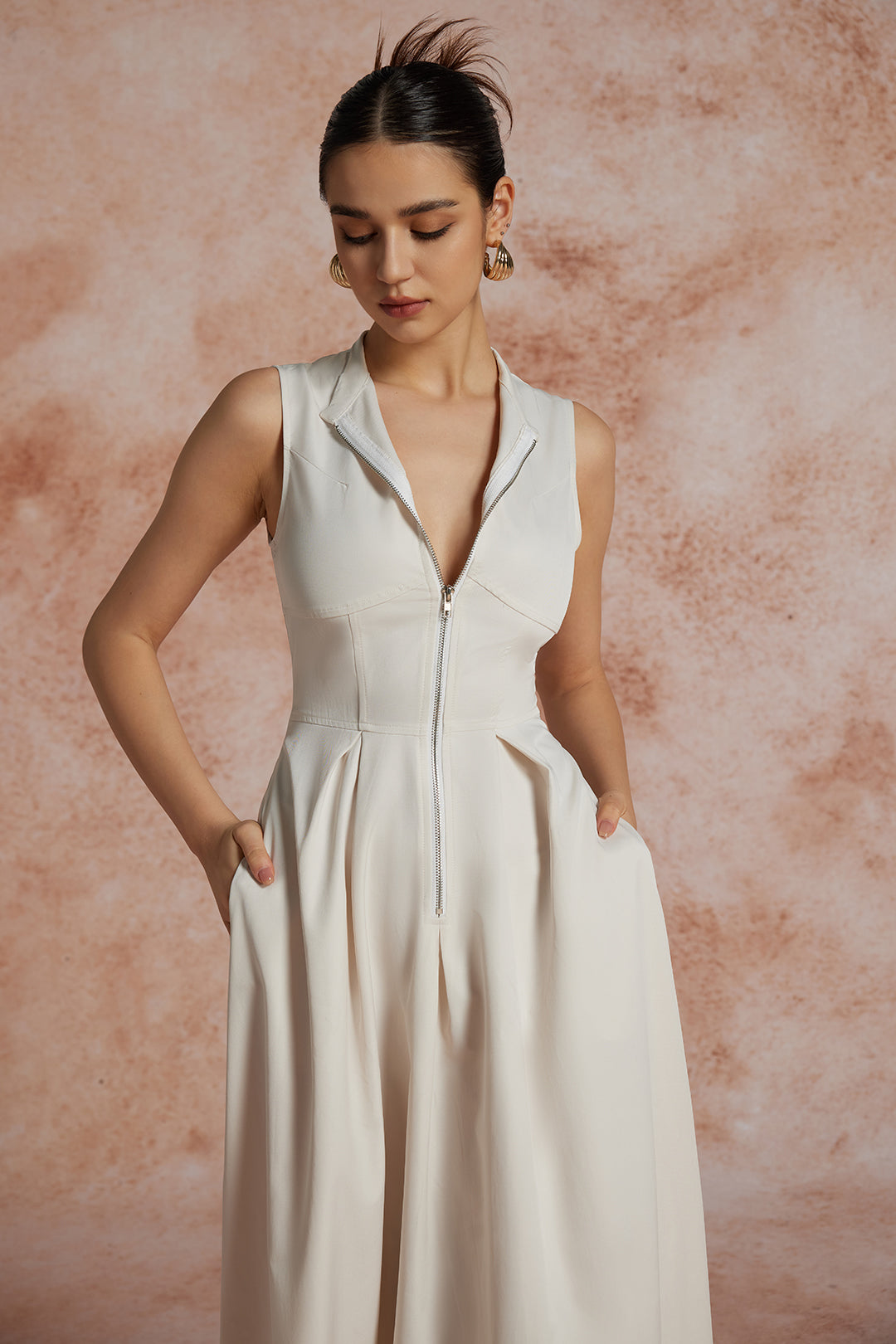 Modern Grace Fermuar Detaylı Midi Elbise